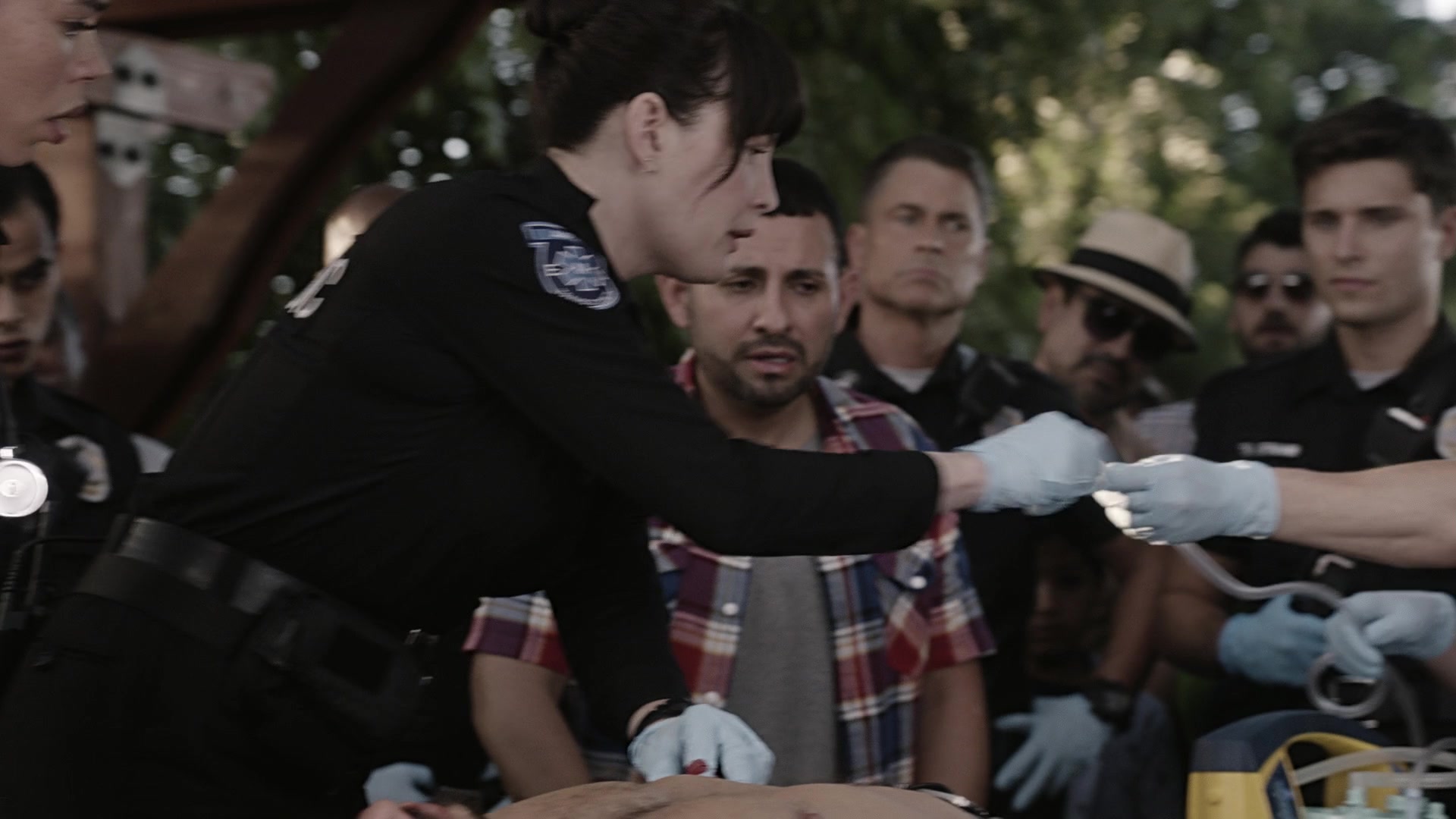 9-1-1_Lone_Star_S01E01_1080p_003697.jpg