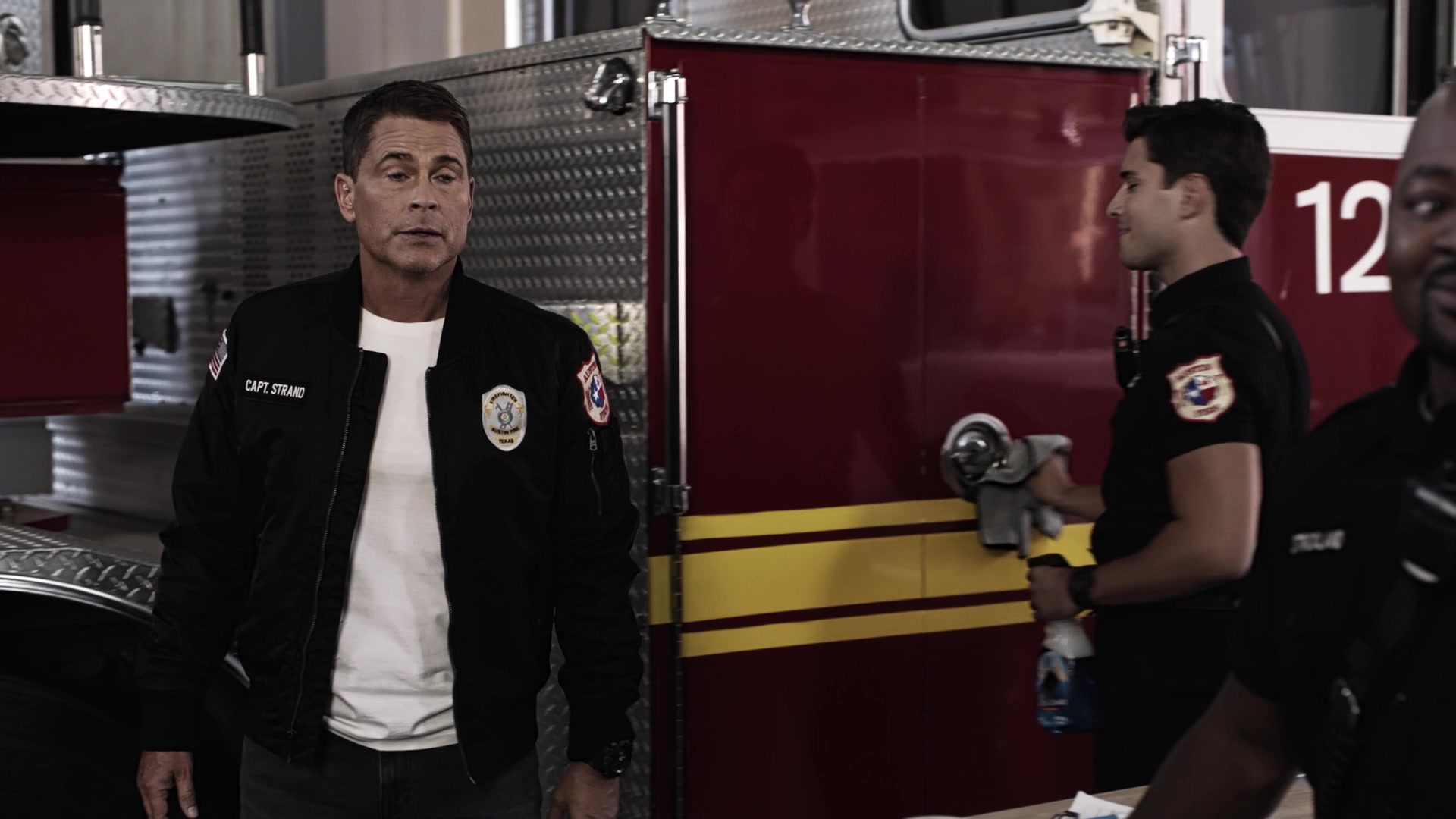 9-1-1_Lone_Star_S01E02_1080p_000258.jpg