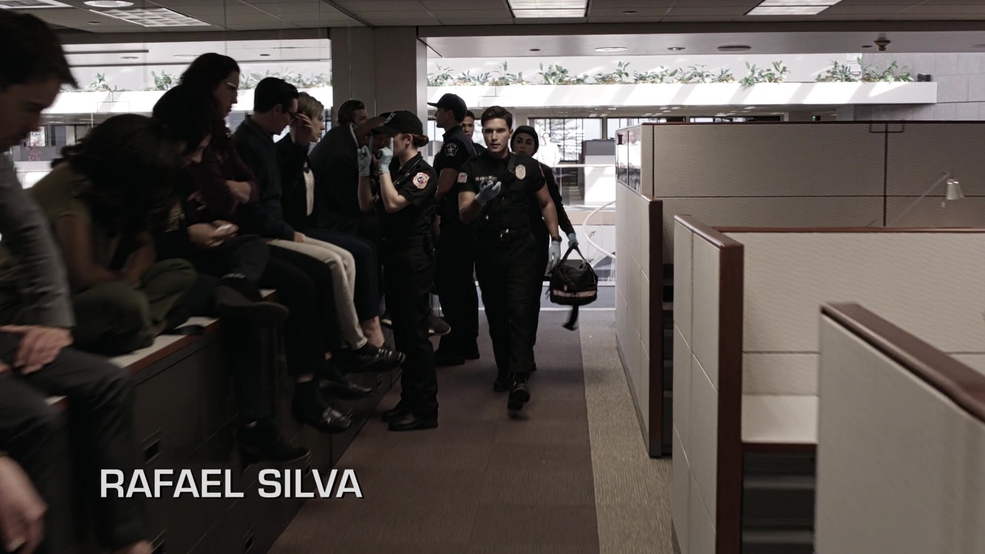9-1-1_Lone_Star_S01E02_1080p_000737.jpg