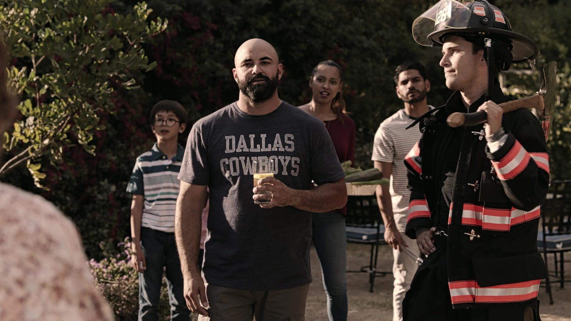 9-1-1_Lone_Star_S01E02_1080p_002895.jpg