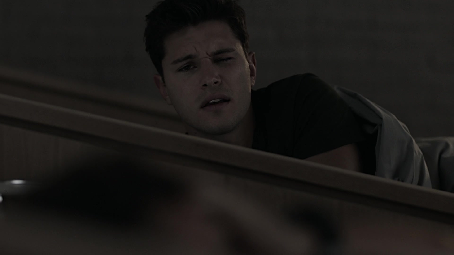 9-1-1_Lone_Star_S01E02_1080p_003839.jpg