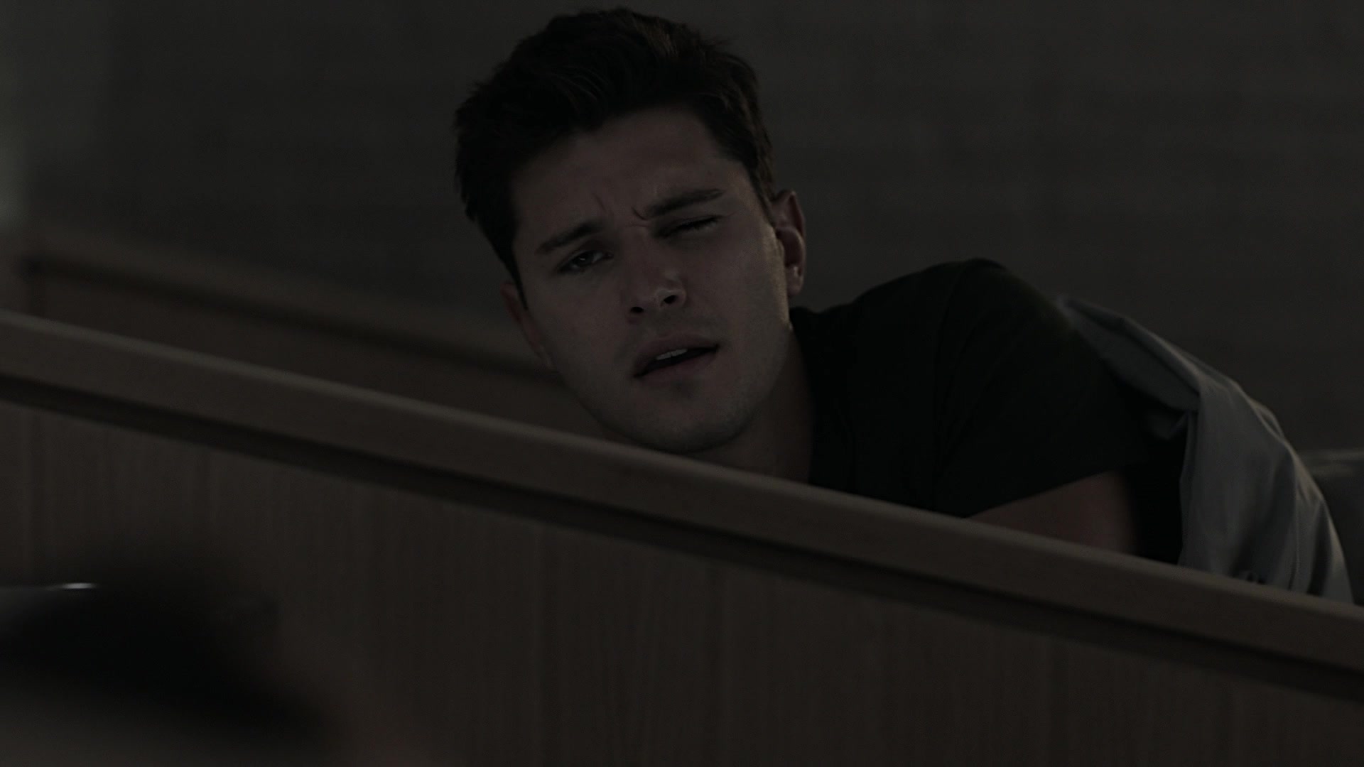 9-1-1_Lone_Star_S01E02_1080p_003843.jpg