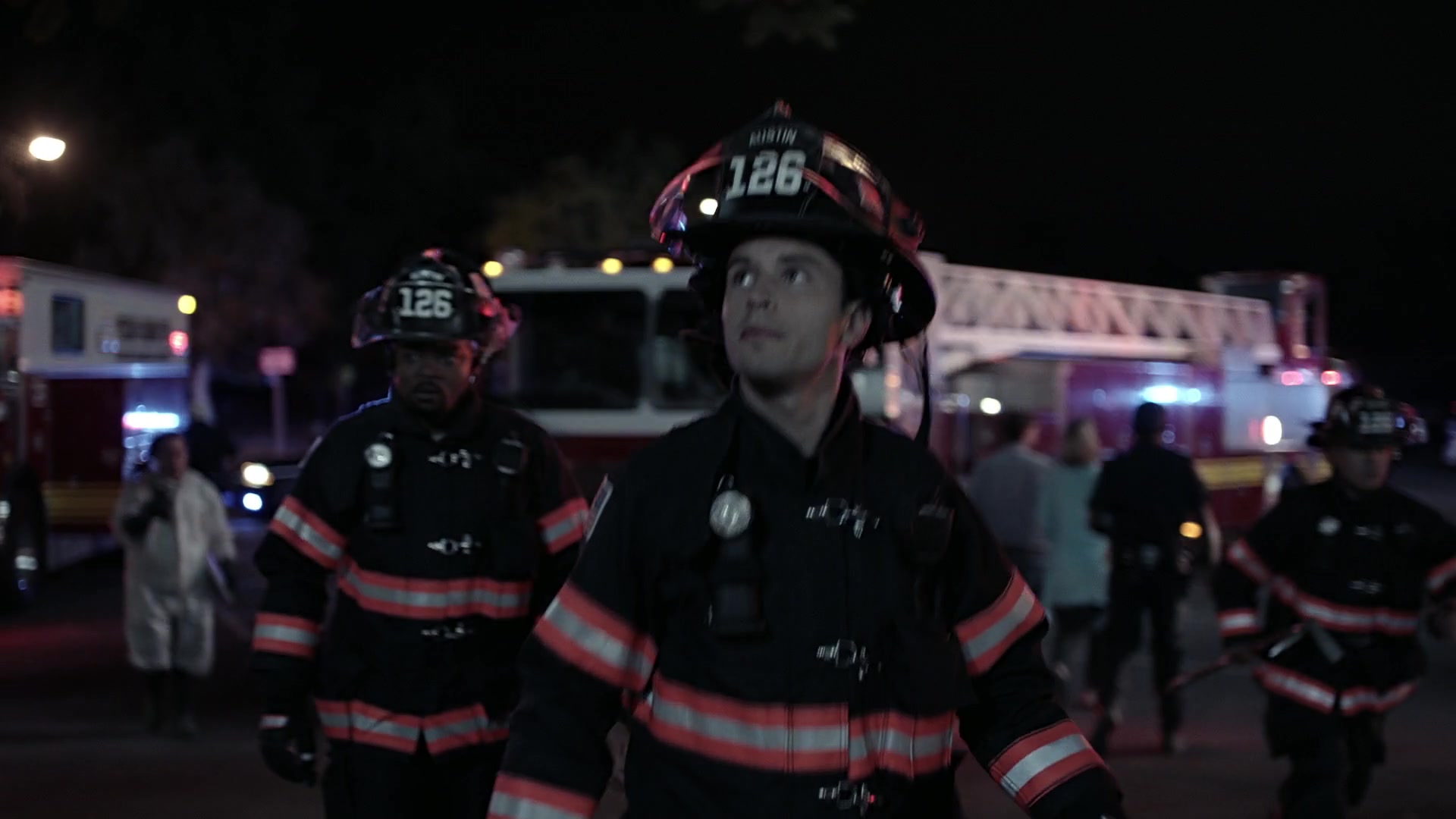 9-1-1_Lone_Star_S01E02_1080p_004388.jpg