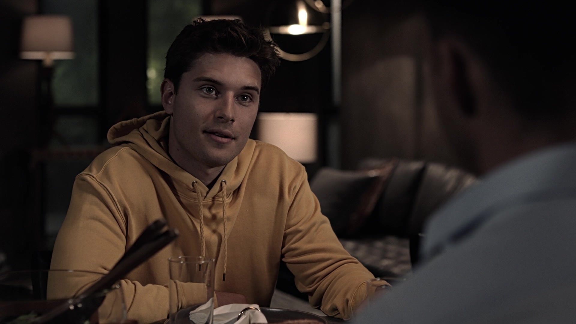 9-1-1_Lone_Star_S01E02_1080p_005377.jpg