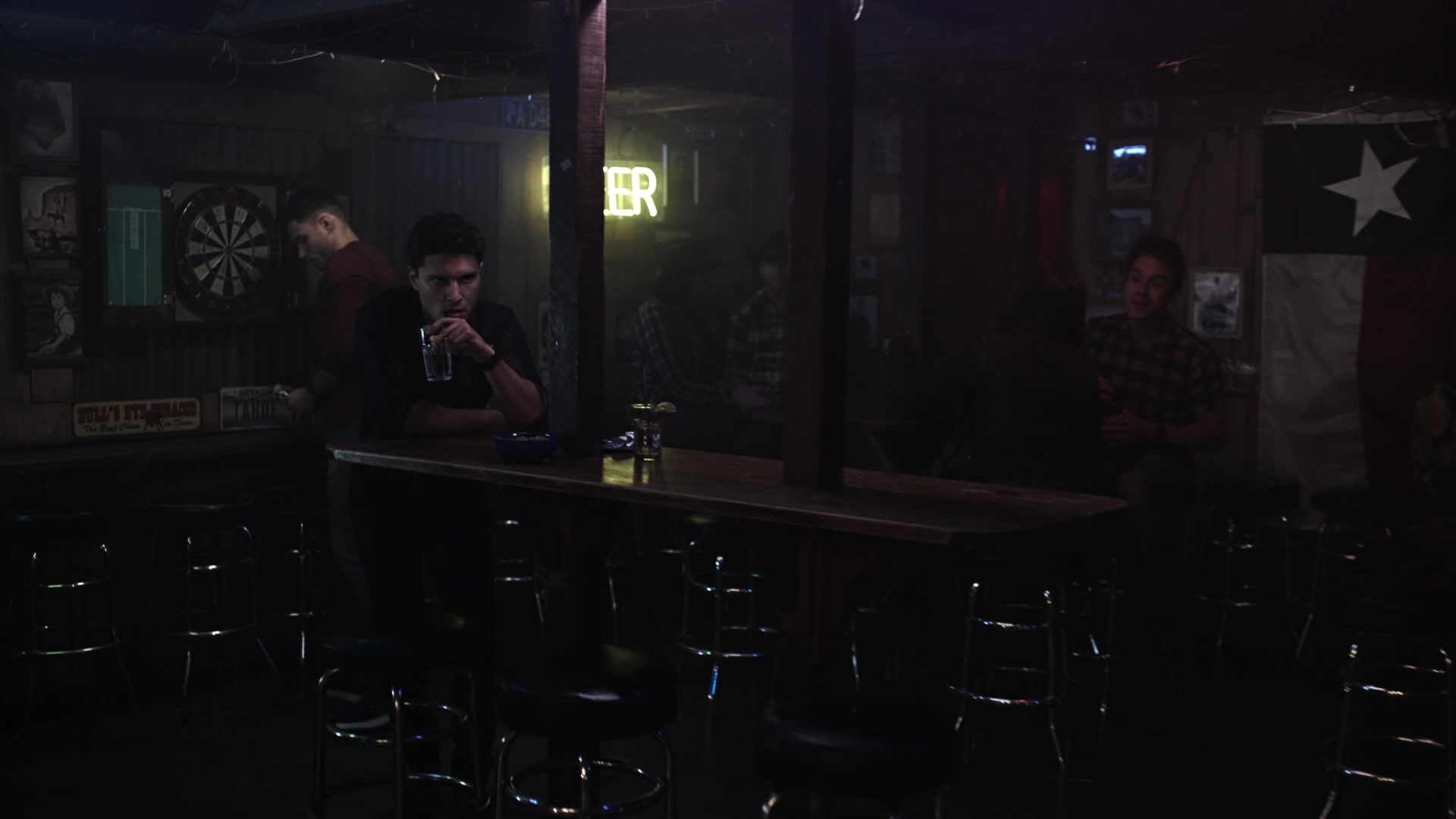 9-1-1_Lone_Star_S01E03_1080p_003967.jpg
