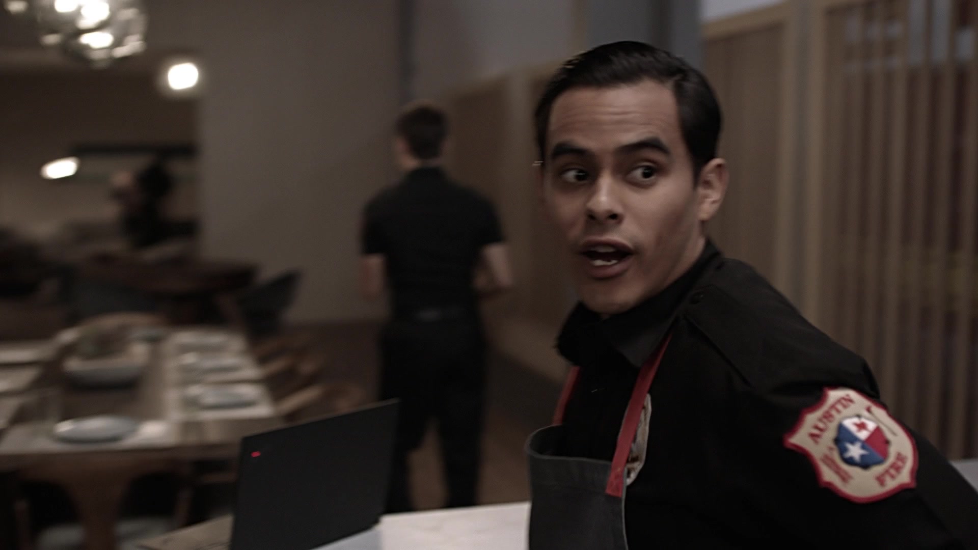 9-1-1_Lone_Star_S01E04_1080p_001346.jpg