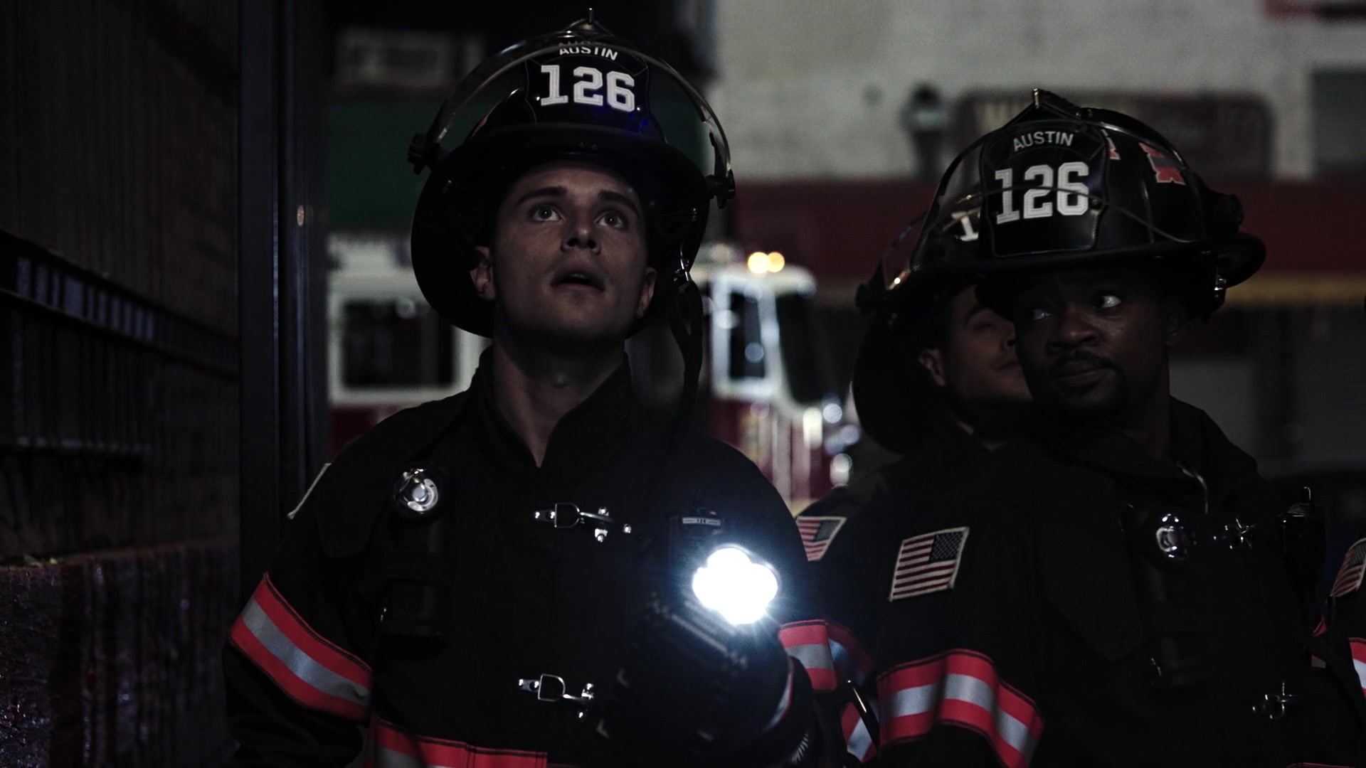 9-1-1_Lone_Star_S01E04_1080p_002109.jpg
