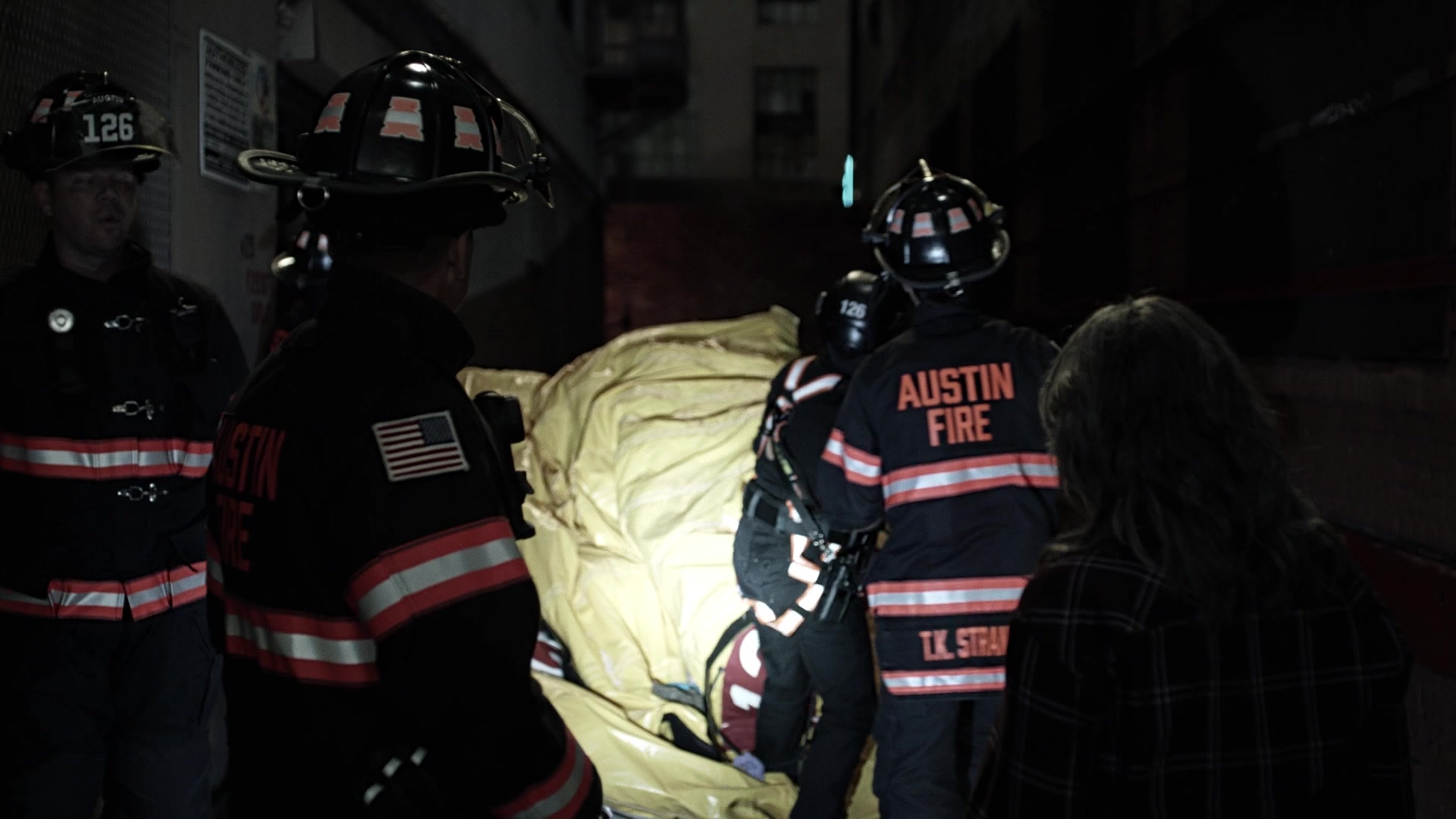 9-1-1_Lone_Star_S01E04_1080p_002505.jpg