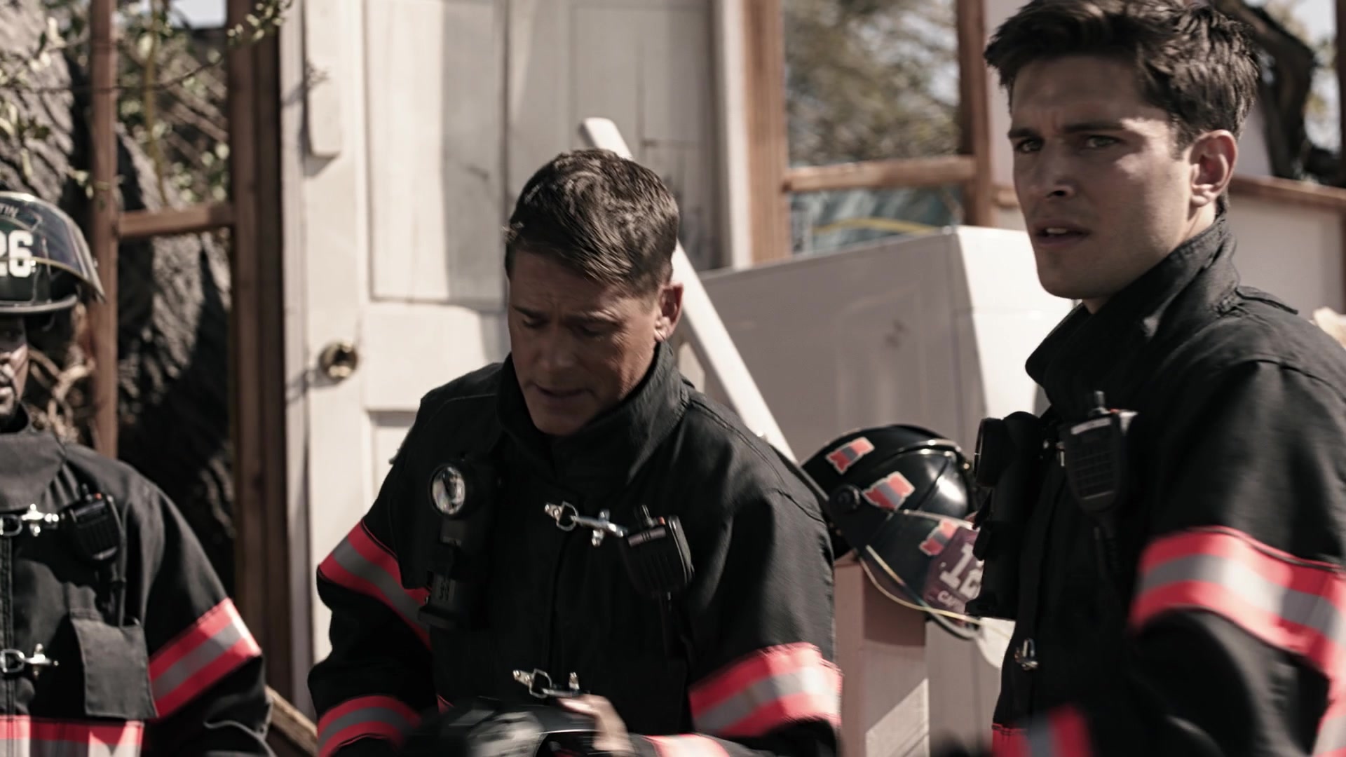9-1-1_Lone_Star_S01E04_1080p_003508.jpg