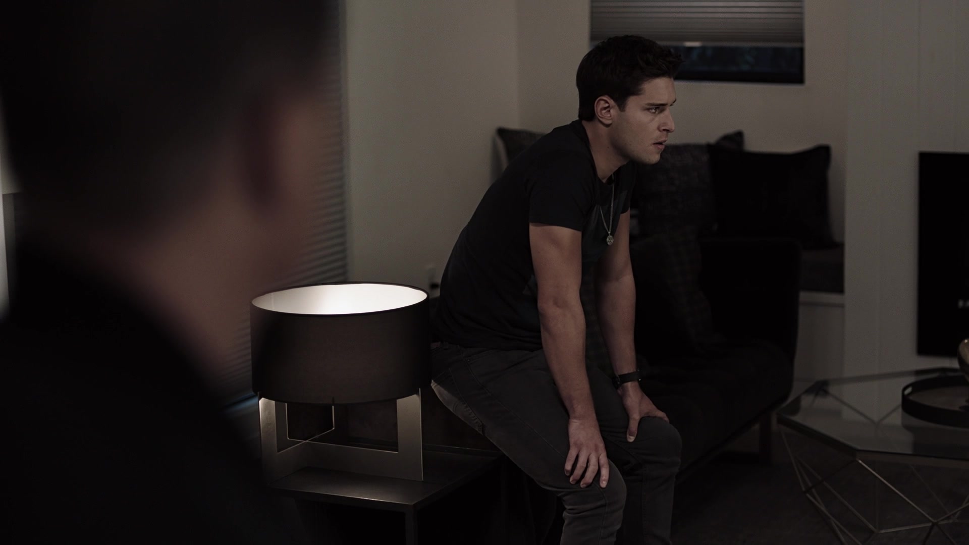 9-1-1_Lone_Star_S01E04_1080p_005370.jpg