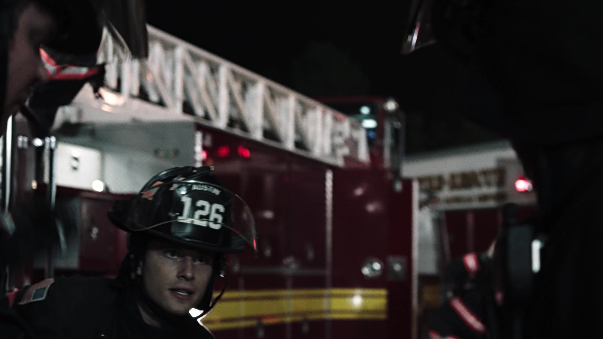 9-1-1_Lone_Star_S01E05_1080p_003769.jpg