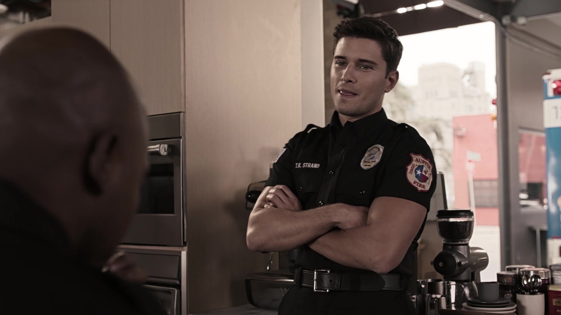 9-1-1_Lone_Star_S01E05_1080p_005089.jpg