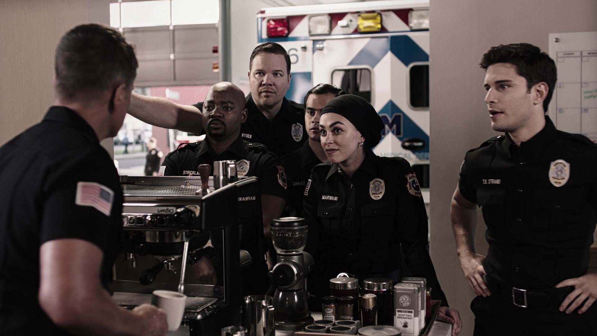 9-1-1_Lone_Star_S01E07_1080p_005216.jpg
