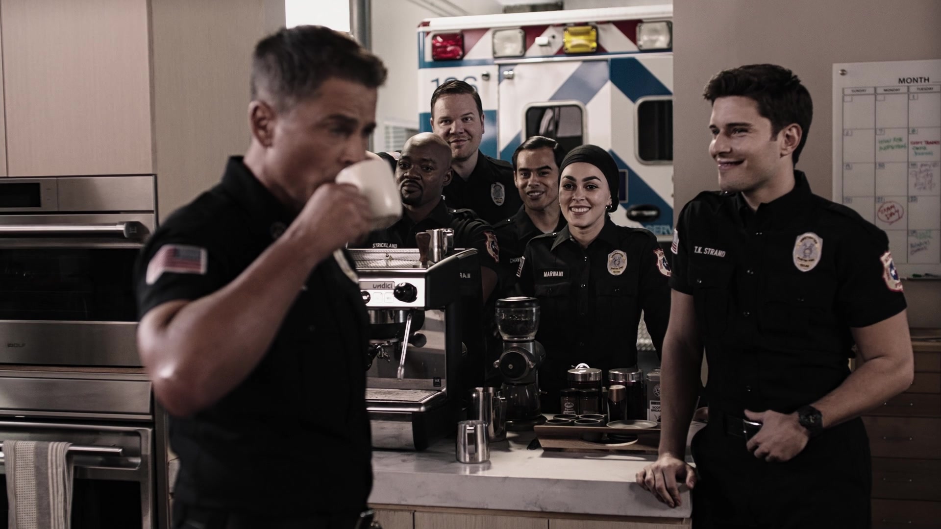 9-1-1_Lone_Star_S01E07_1080p_005239.jpg