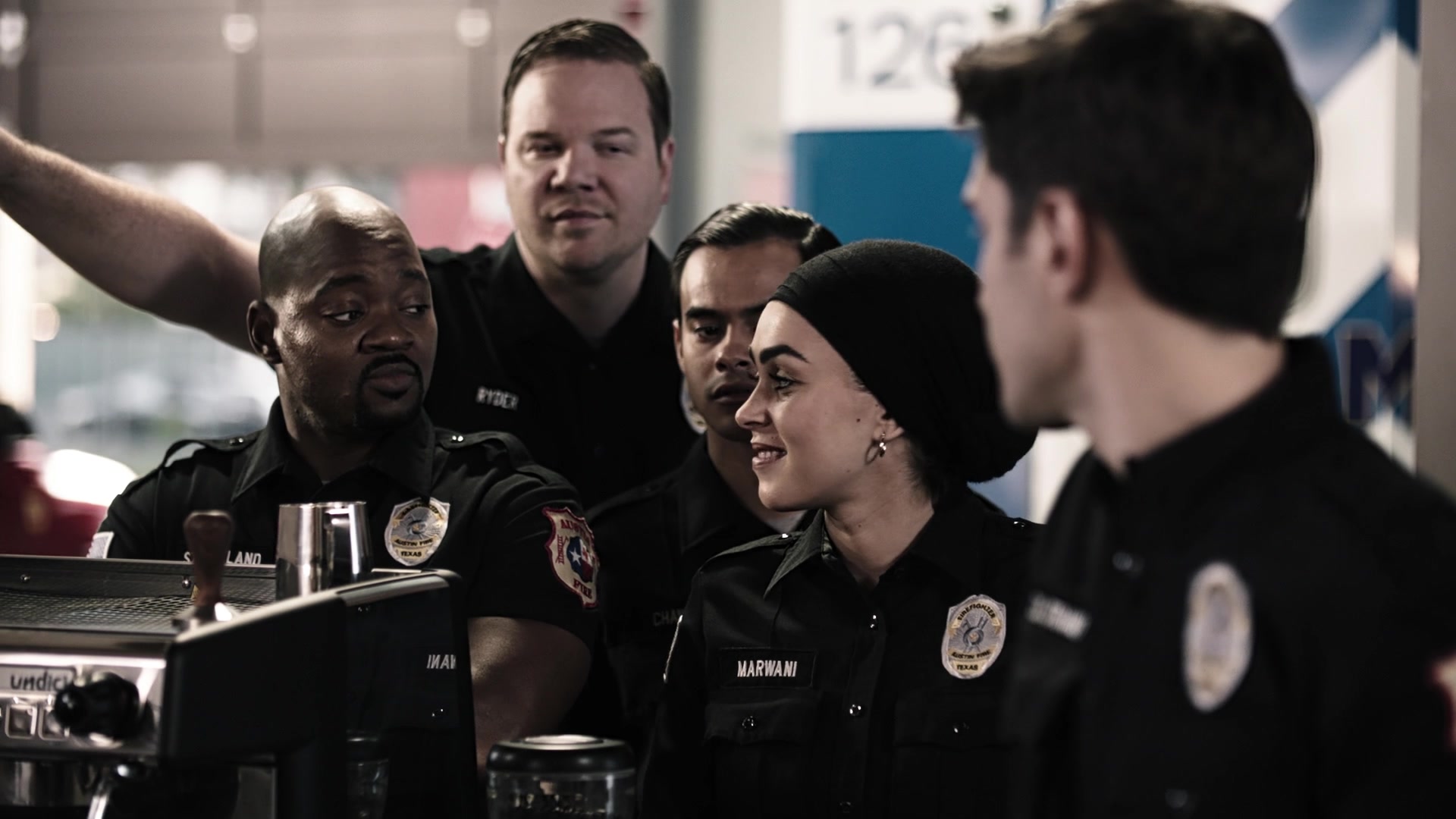 9-1-1_Lone_Star_S01E07_1080p_005266.jpg