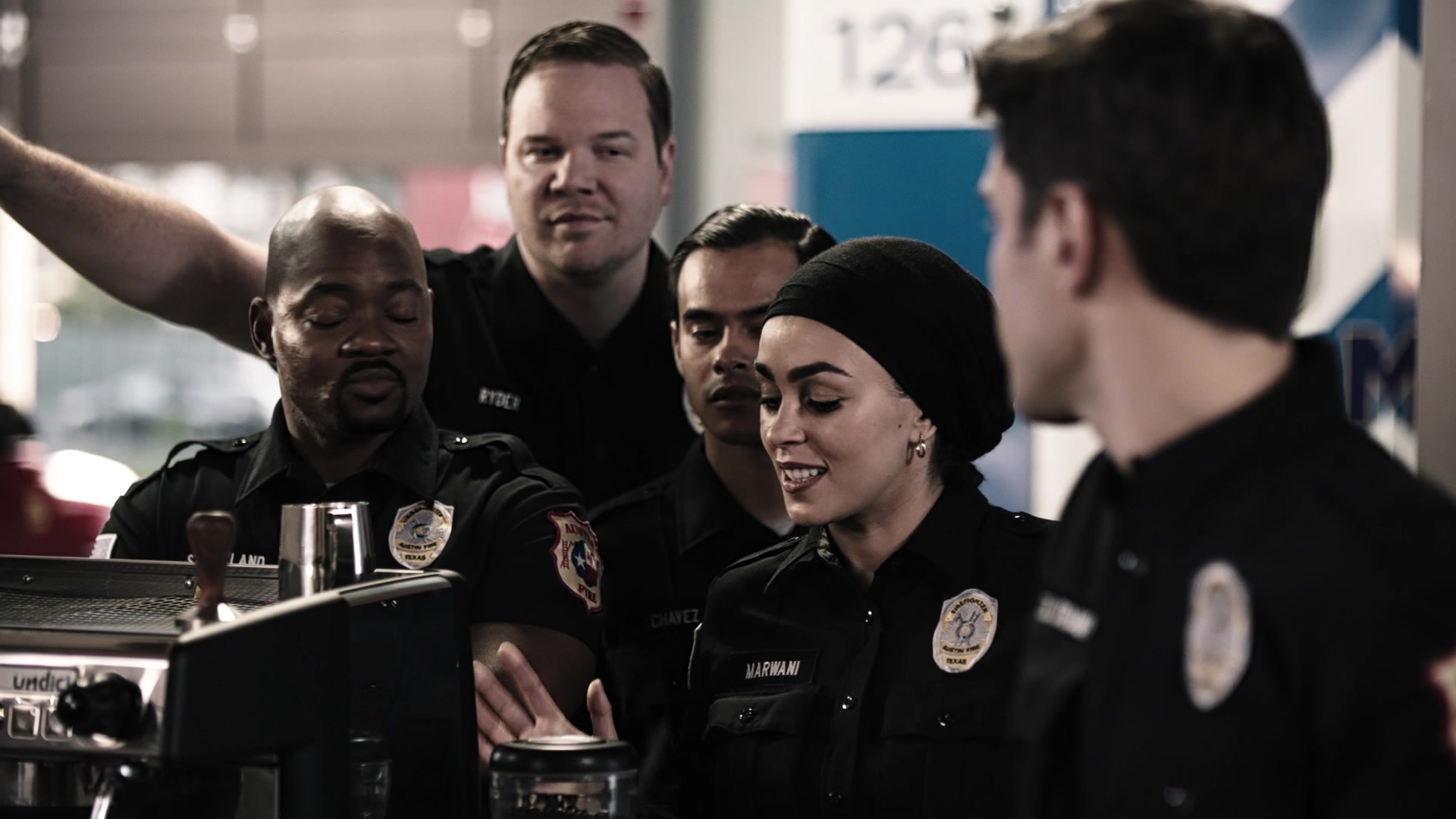 9-1-1_Lone_Star_S01E07_1080p_005269.jpg