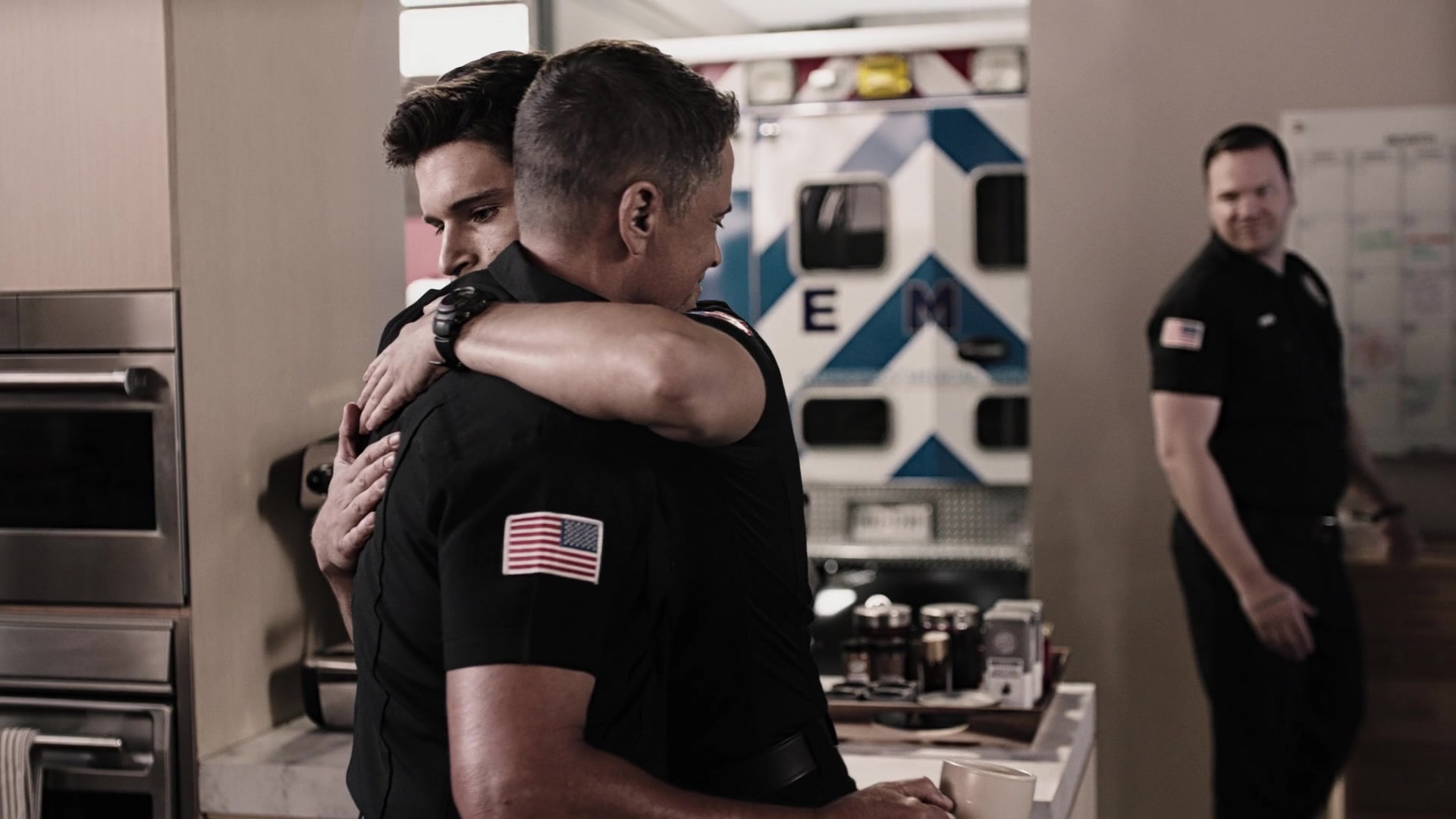 9-1-1_Lone_Star_S01E07_1080p_005332.jpg