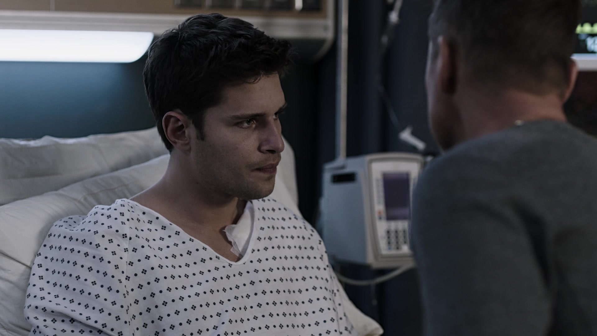9-1-1_Lone_Star_S01E09_1080p_000913.jpg