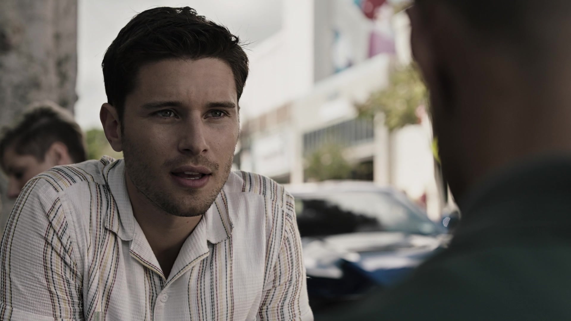 9-1-1_Lone_Star_S01E10_1080p_000226.jpg