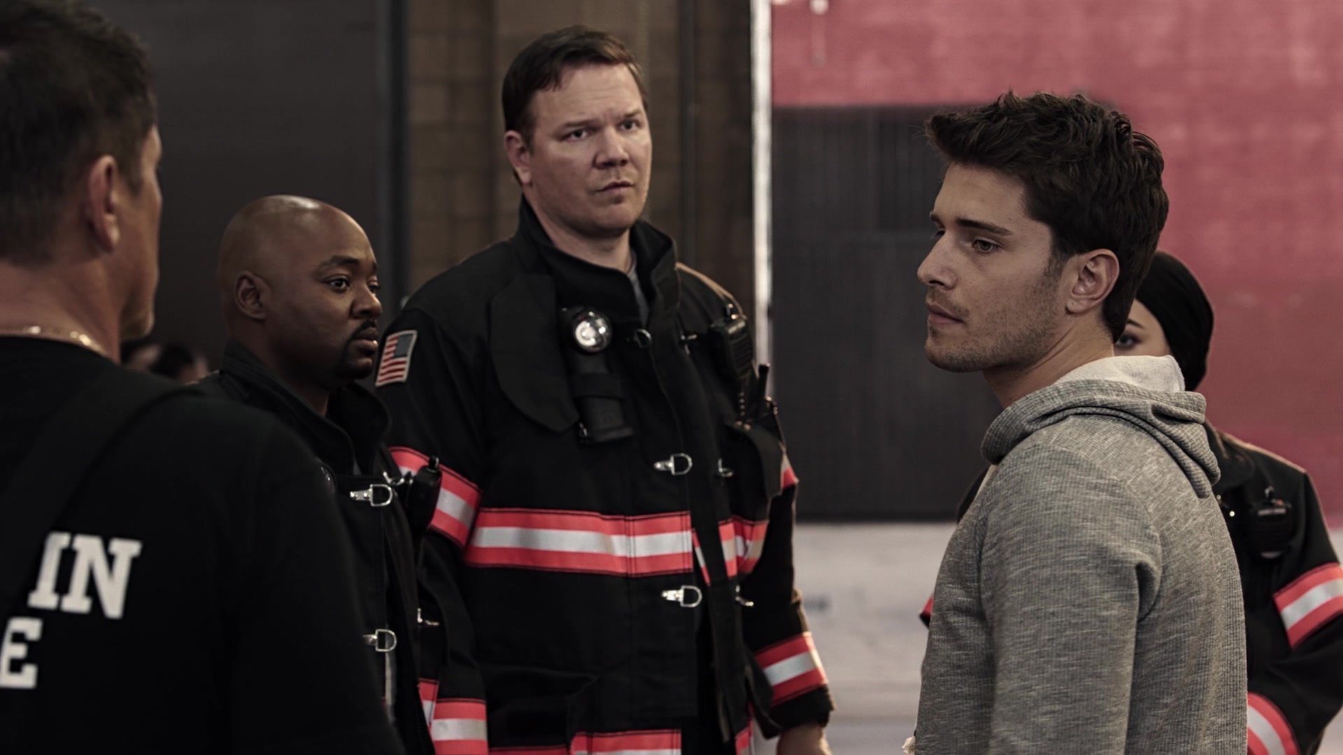 9-1-1_Lone_Star_S01E10_1080p_004653.jpg