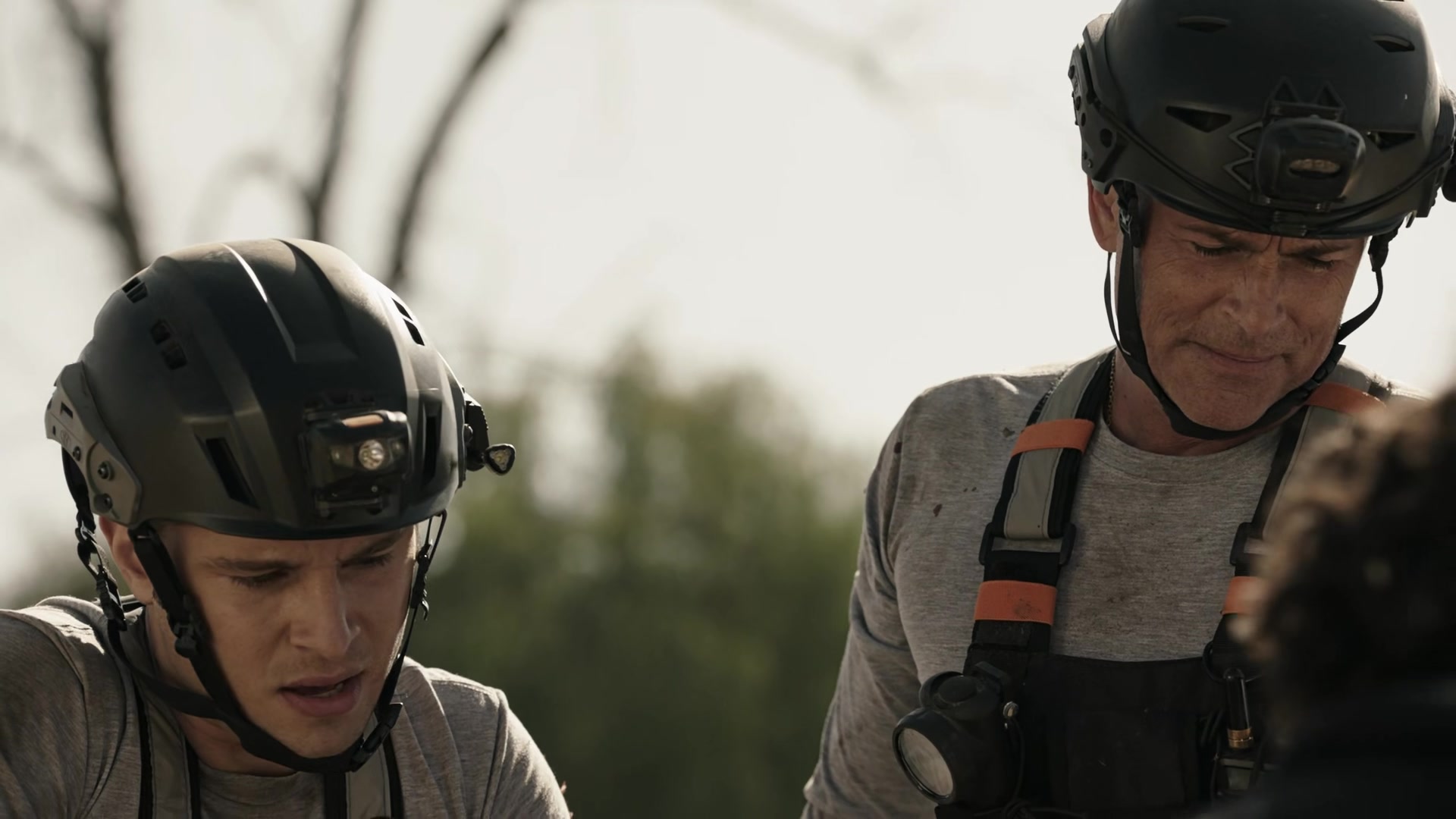 9-1-1_Lone_Star_S02E06_1080p_RRA_004282.jpg