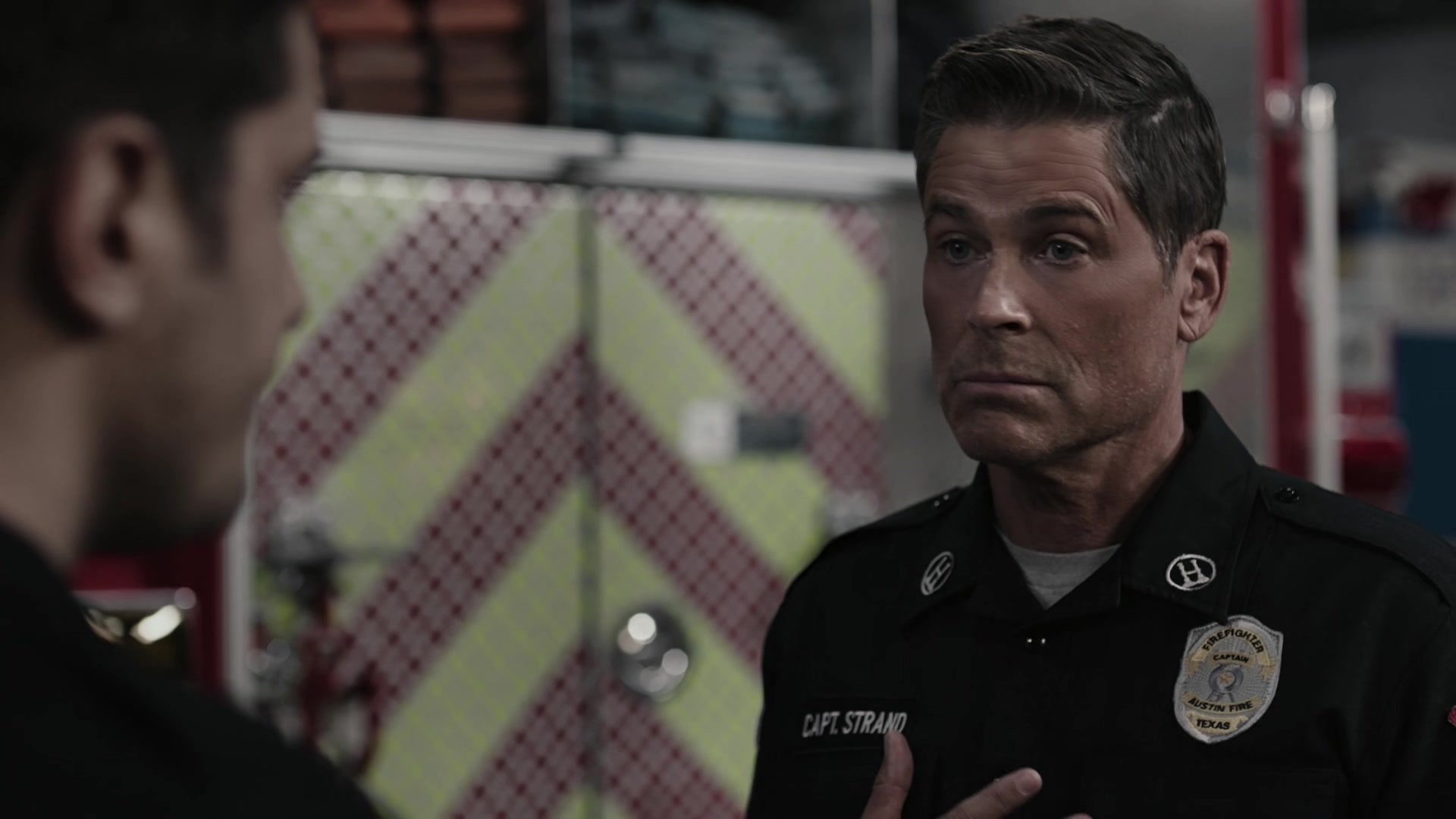 9-1-1_Lone_Star_S02E06_1080p_RRA_005543.jpg