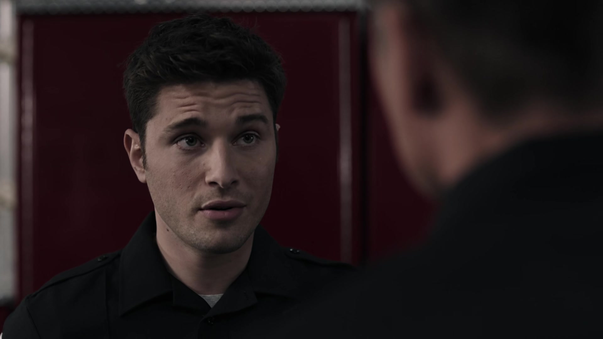 9-1-1_Lone_Star_S02E06_1080p_RRA_005553.jpg
