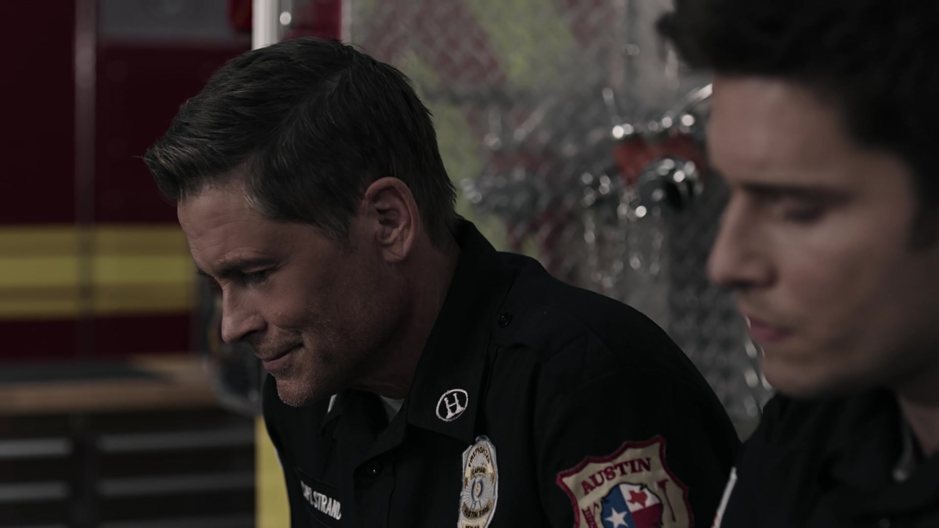 9-1-1_Lone_Star_S02E06_1080p_RRA_005726.jpg