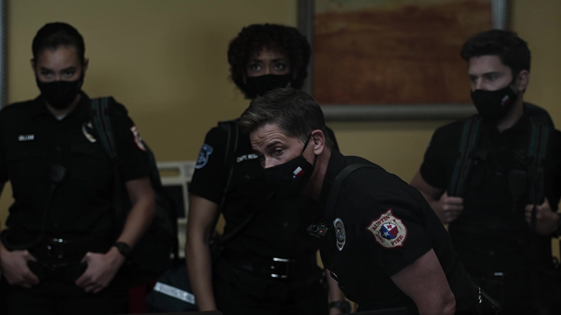 9-1-1_Lone_Star_S02E07_1080p_RRA_002398.jpg