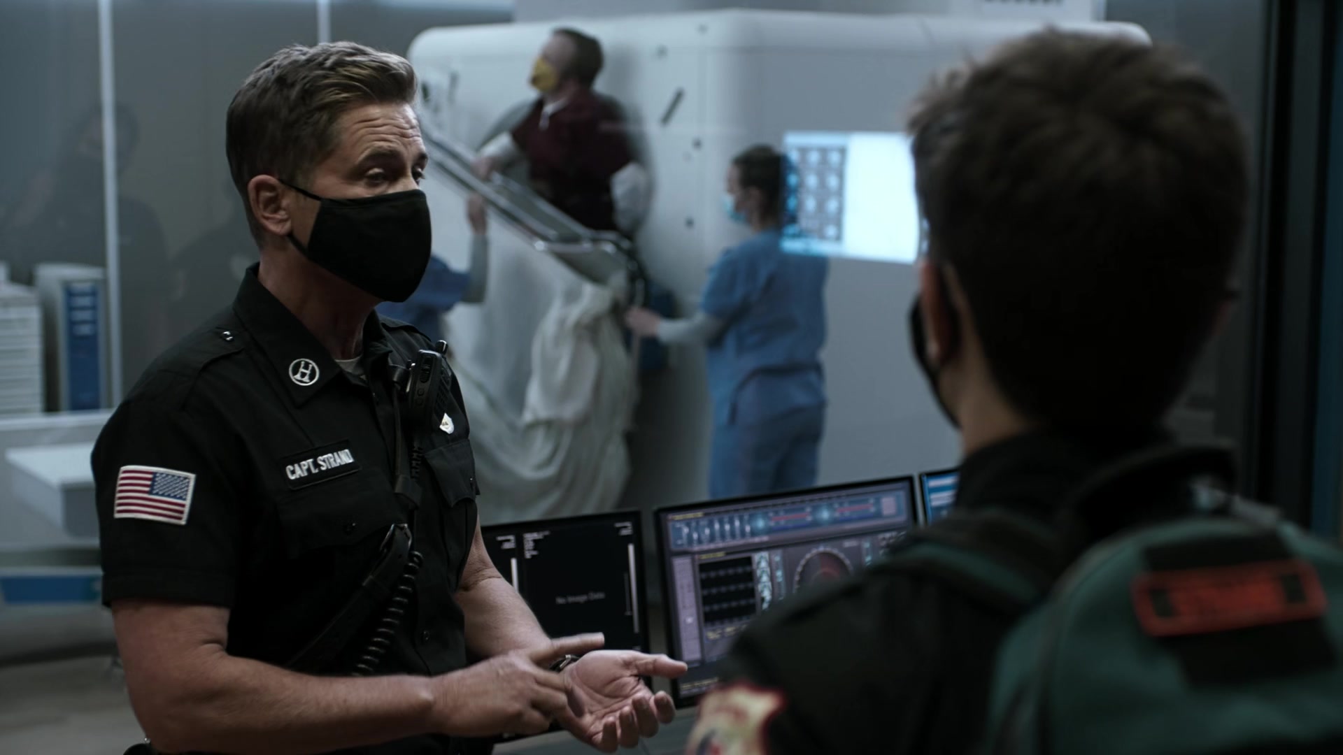 9-1-1_Lone_Star_S02E07_1080p_RRA_002411.jpg
