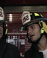 9-1-1_Lone_Star_S01E01_1080p_000499.jpg