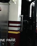 9-1-1_Lone_Star_S01E01_1080p_000650.jpg