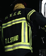 9-1-1_Lone_Star_S01E01_1080p_000670.jpg