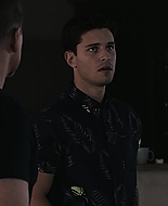 9-1-1_Lone_Star_S01E01_1080p_001898.jpg