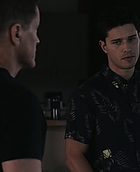 9-1-1_Lone_Star_S01E01_1080p_001959.jpg