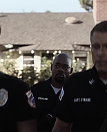 9-1-1_Lone_Star_S01E01_1080p_003543.jpg