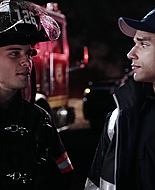 9-1-1_Lone_Star_S01E01_1080p_004919.jpg