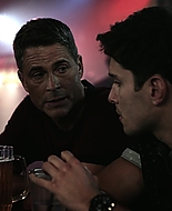 9-1-1_Lone_Star_S01E01_1080p_005023.jpg
