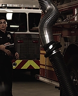 9-1-1_Lone_Star_S01E01_1080p_006049.jpg