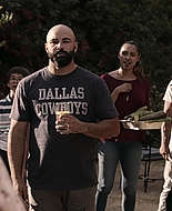 9-1-1_Lone_Star_S01E02_1080p_002897.jpg
