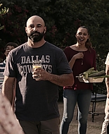 9-1-1_Lone_Star_S01E02_1080p_002898.jpg