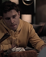 9-1-1_Lone_Star_S01E02_1080p_005406.jpg
