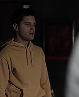 9-1-1_Lone_Star_S01E02_1080p_005463.jpg