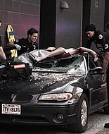 9-1-1_Lone_Star_S01E03_1080p_003599.jpg