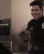 9-1-1_Lone_Star_S01E05_1080p_005118.jpg