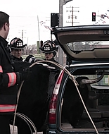 9-1-1_Lone_Star_S01E07_1080p_000818.jpg