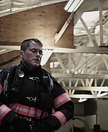9-1-1_Lone_Star_S01E07_1080p_001353.jpg
