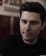 9-1-1_Lone_Star_S01E08_1080p_001512.jpg