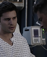 9-1-1_Lone_Star_S01E09_1080p_000950.jpg