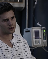 9-1-1_Lone_Star_S01E09_1080p_000955.jpg